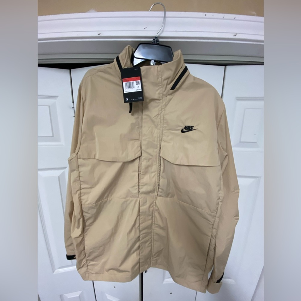Nike Jacket with zip out hood NWT